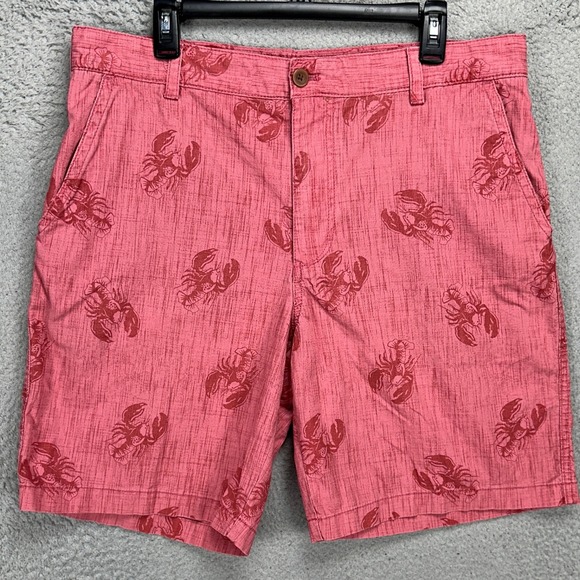 Izod Saltwater Mens Khakis Shorts 36X9.5 Red Allover Lobster Print Flat Front